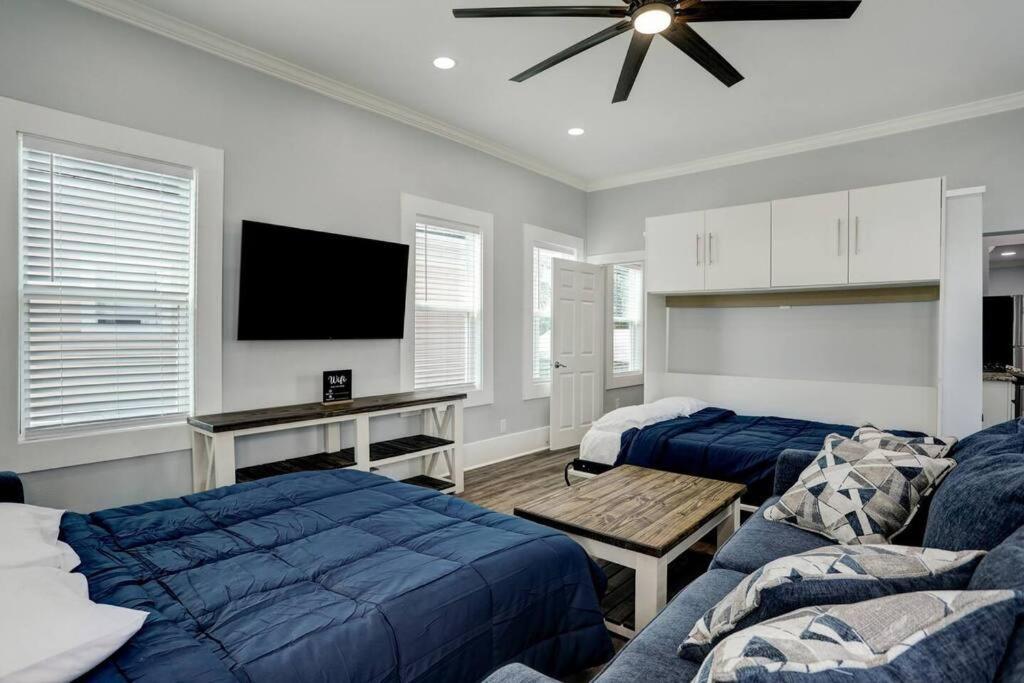 Renovated Beach Bungalow! Galveston Luaran gambar